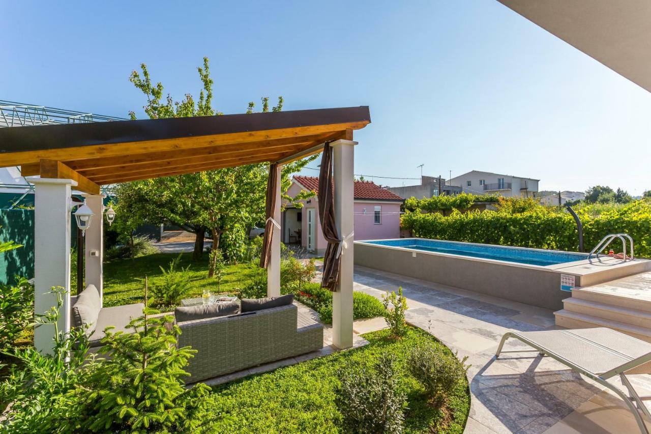 Villa Sweet Home Marija With Heated Pool Split Exteriör bild